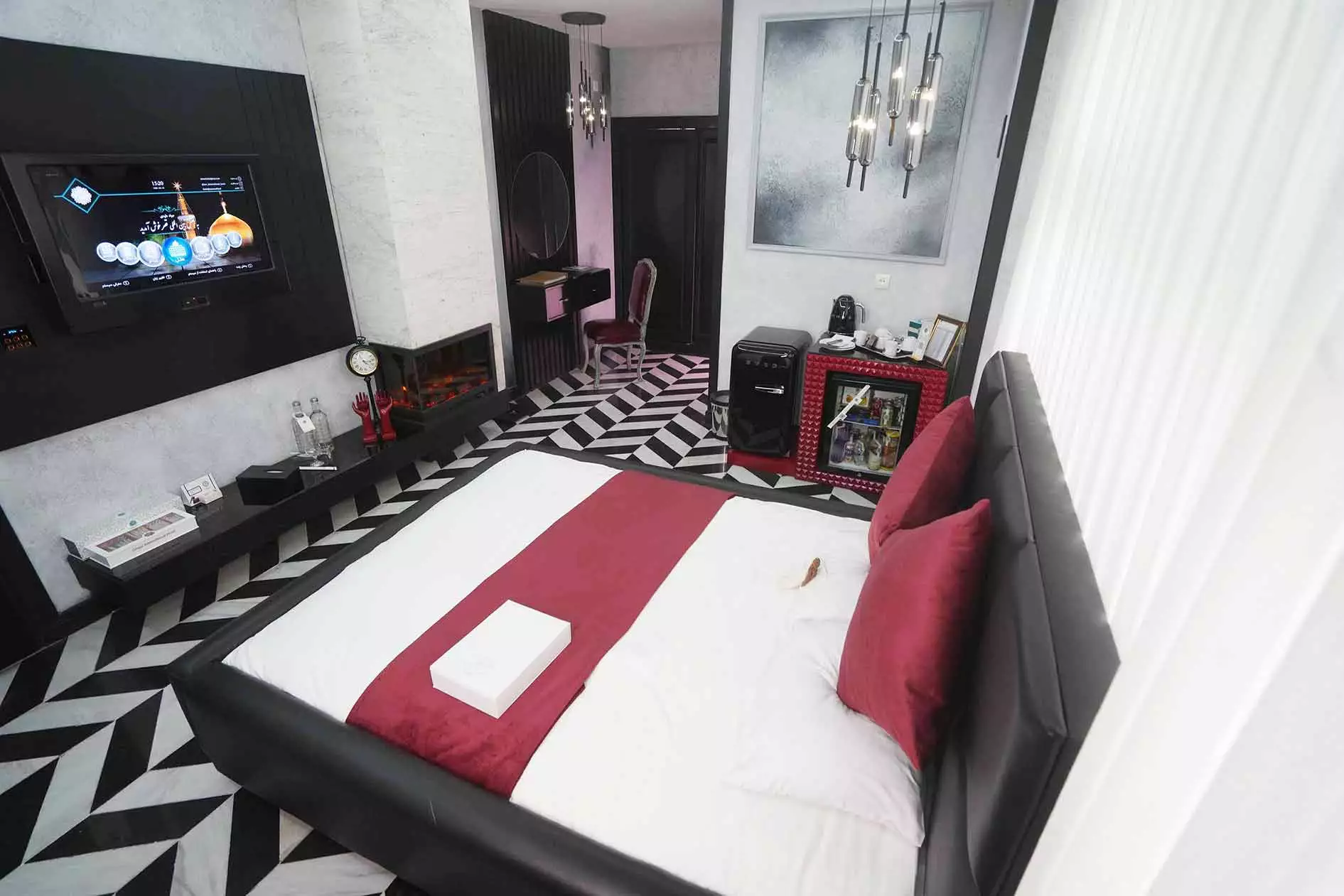 Alibaba https://cdn.alibaba.ir/ostorage/hotel-accommodation-images/6832da6eac13a7ed0d84d1cc_بام قصر (1).webp